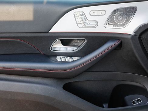 Used 2023 Mercedes-Benz GLE 53 AMG 4MATIC Coupe image 21