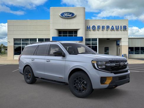 New 2026 Ford Expedition Tremor image 7