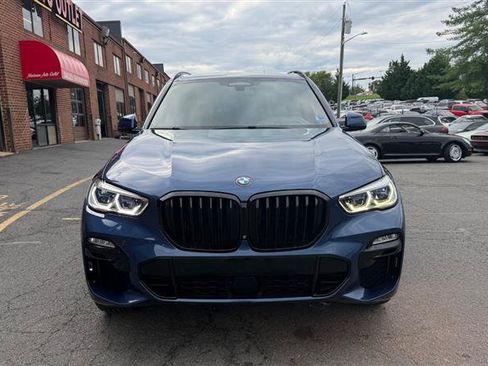 Used 2019 BMW X5 xDrive50i w/ M Sport Package AWD/4WD image 2