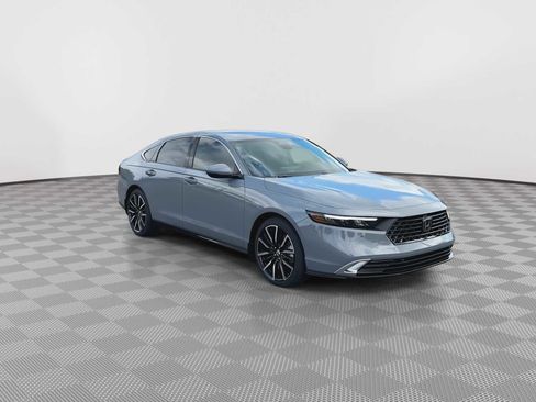 New 2026 Honda Accord Touring image 2