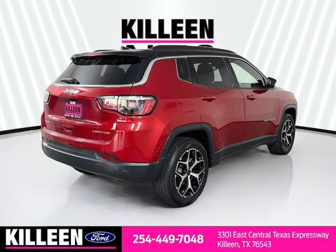 Used 2025 Jeep Compass Limited AWD/4WD image 9