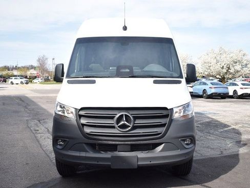 New 2025 Mercedes-Benz Sprinter 2500 image 2