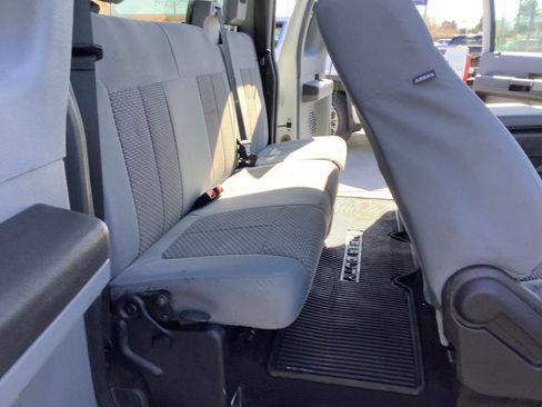 Used 2015 Ford F250 XLT image 38