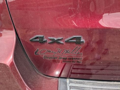 Used 2021 Jeep Grand Cherokee Laredo X image 8