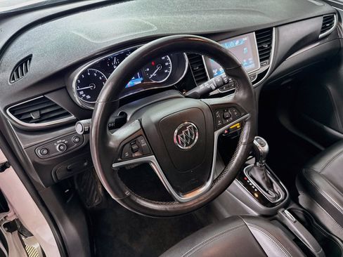 Used 2019 Buick Encore Essence w/ Experience Buick Package AWD/4WD image 23