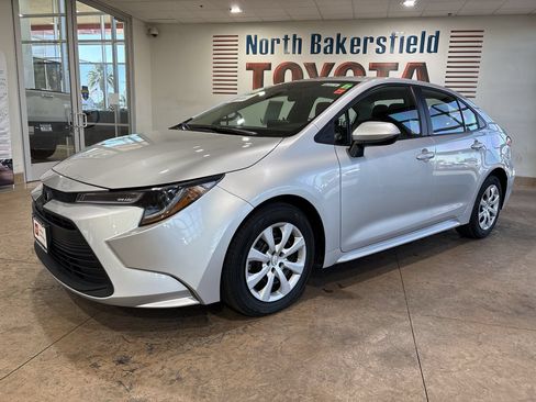 Certified 2024 Toyota Corolla LE FWD image 1
