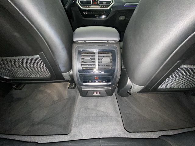 Used 2024 BMW X3 sDrive30i w/ Convenience Package RWD image 29