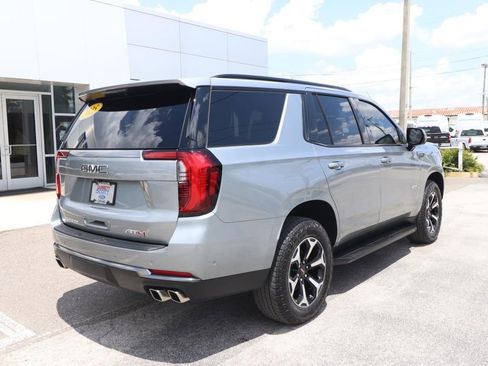 Used 2025 GMC Yukon AT4 AWD/4WD image 16