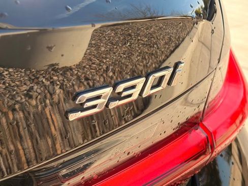 Used 2024 BMW 330i 330i w/ Convenience Package image 8