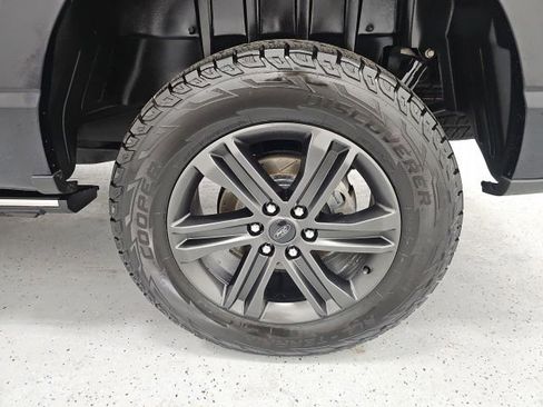 Used 2021 Ford F150 Lariat w/ Equipment Group 502A High AWD/4WD image 10