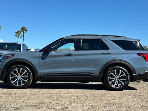New 2025 Ford Explorer ST-Line RWD image 6