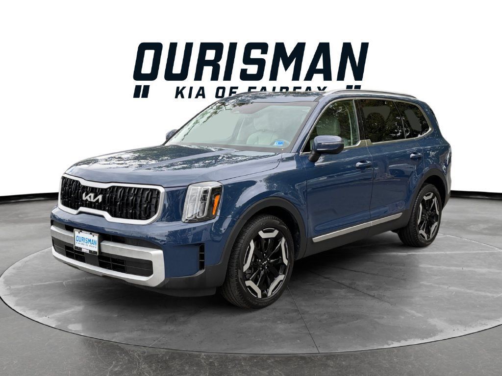 Certified 2024 Kia Telluride EX AWD/4WD image 2