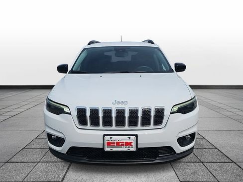 Used 2022 Jeep Cherokee Latitude Lux FWD image 2