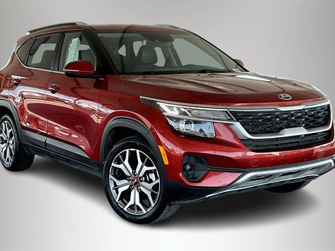 Used 2021 Kia Seltos S image 1