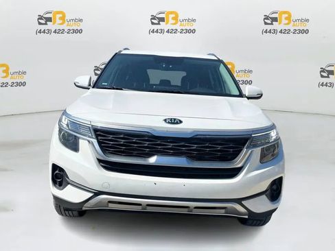 Used 2021 Kia Seltos EX AWD/4WD image 2