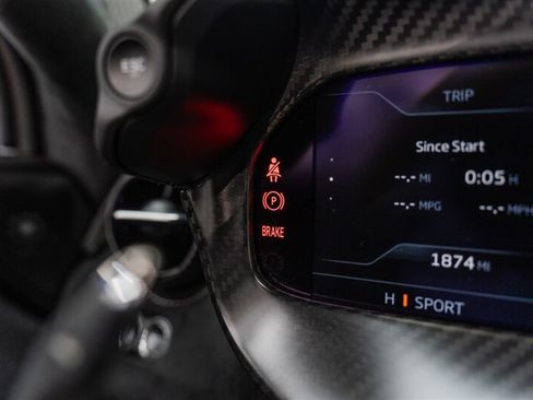 Used 2024 McLaren 750S Spider RWD image 96