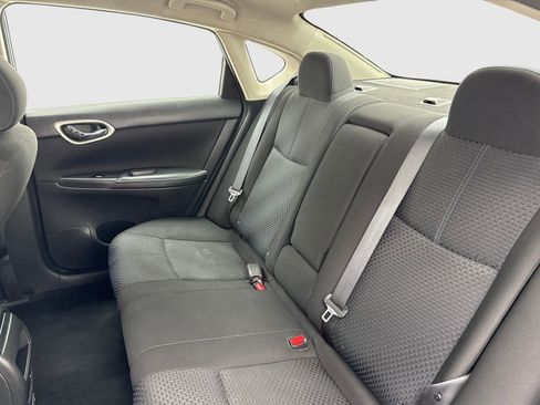 Used 2018 Nissan Sentra SR w/ SR Midnight Edition Package FWD image 36