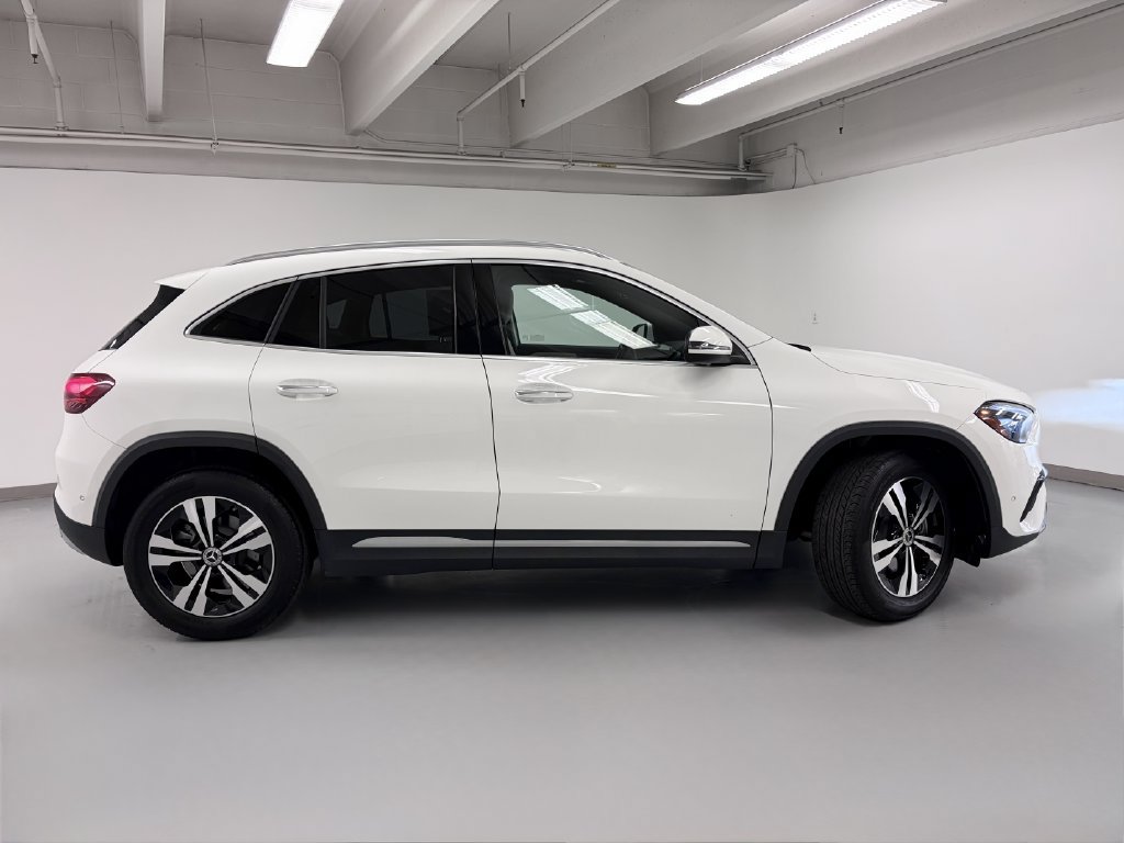 Certified 2025 Mercedes-Benz GLA 250 4MATIC image 7