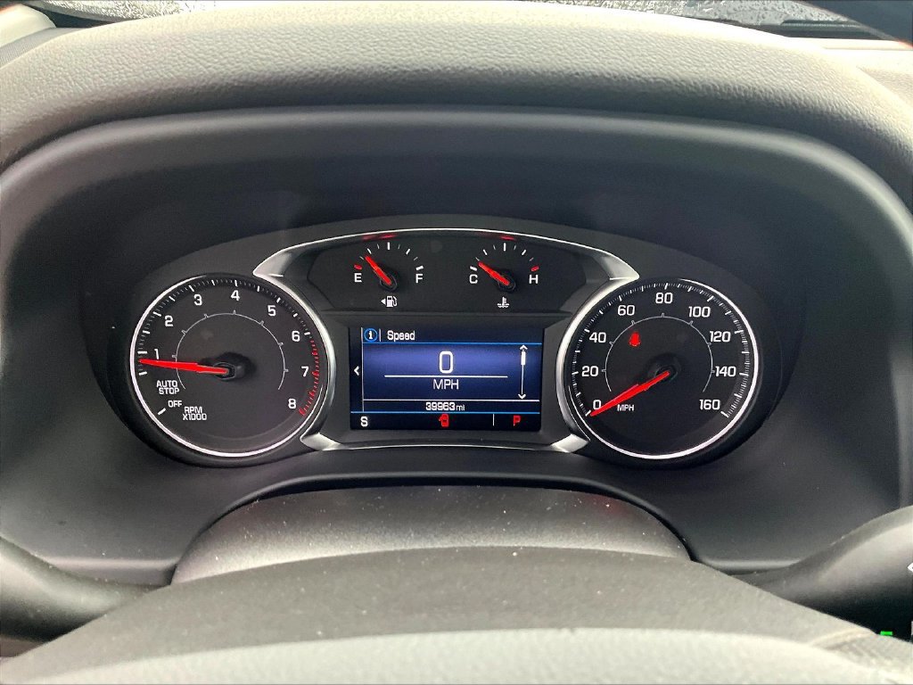 Used 2023 GMC Acadia SLE FWD image 18