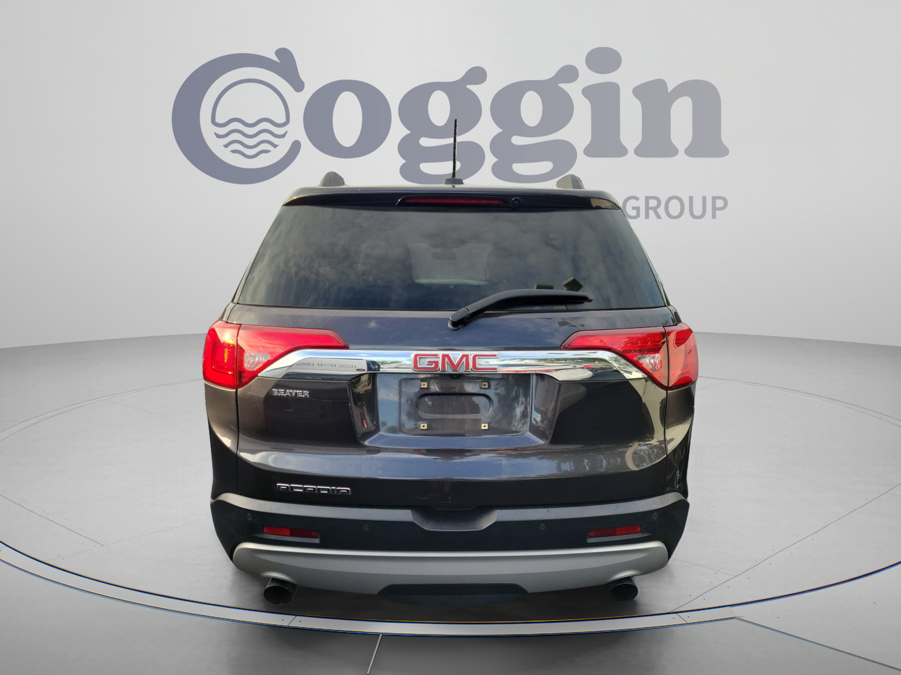 Used 2017 GMC Acadia SLT FWD image 4
