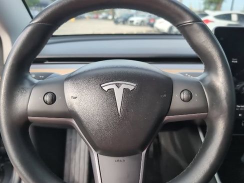 Used 2018 Tesla Model 3 Long Range AWD/4WD image 11