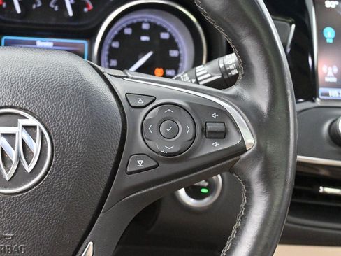 Used 2019 Buick Envision Essence FWD image 16