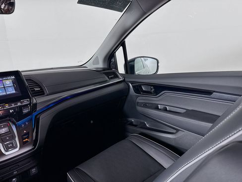 Used 2024 Honda Odyssey Elite image 29