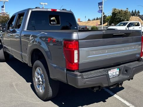 Used 2021 Ford F250 Platinum w/ FX4 Off-Road Package AWD/4WD image 4