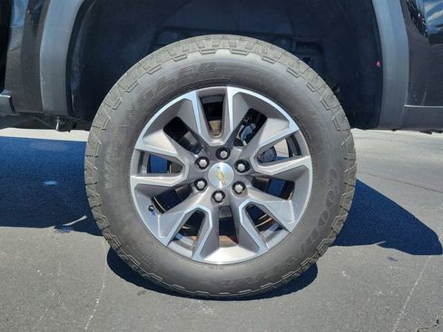 Used 2024 GMC Canyon Elevation w/ Elevation Premium Package image 7