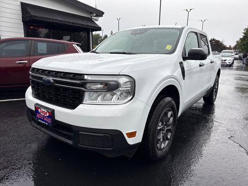 Used 2024 Ford Maverick XLT w/ Equipment Group 300A Standard image 11