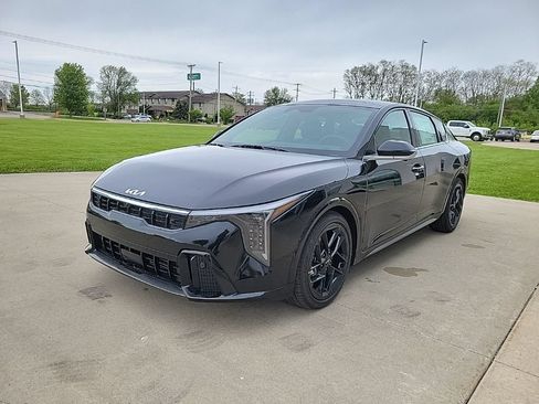 New 2026 Kia K4 GT-Line Turbo FWD image 2