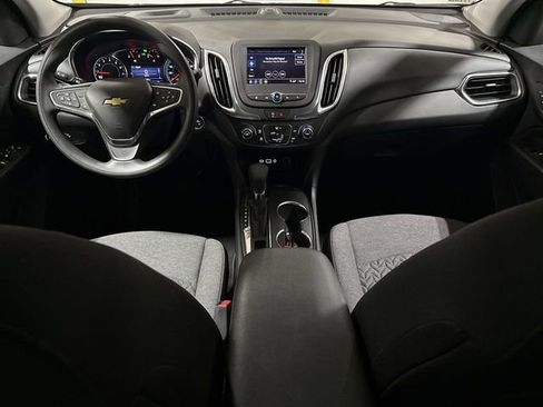 Used 2022 Chevrolet Equinox LT FWD image 10