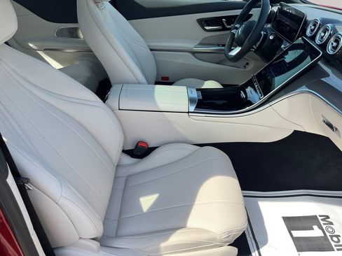 Certified 2026 Mercedes-Benz CLE 300 4MATIC Coupe image 15