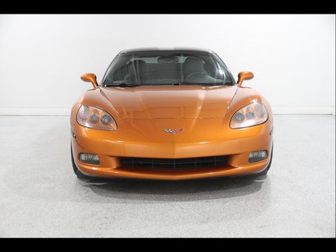 Used 2009 Chevrolet Corvette Coupe image 2