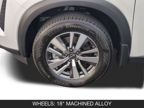 New 2026 Nissan Pathfinder SL image 11