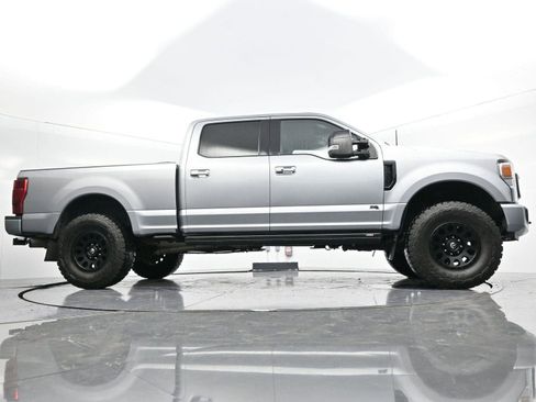 Used 2020 Ford F250 Lariat w/ Lariat Ultimate Package image 57