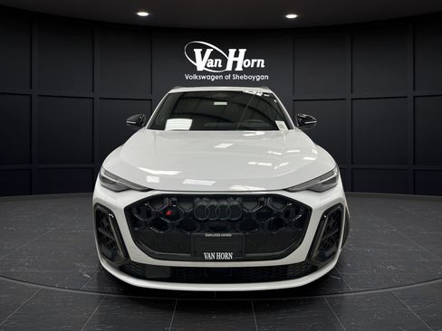 Used 2025 Audi SQ5 Premium Plus AWD/4WD image 2