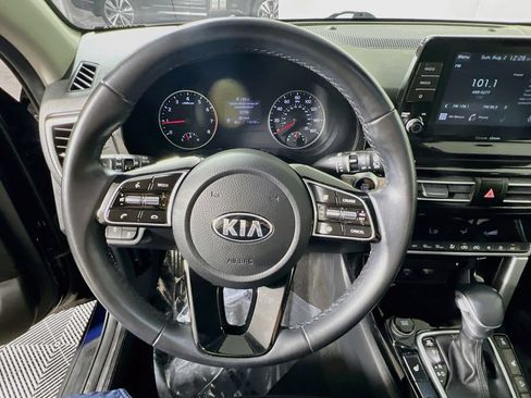 Used 2021 Kia Seltos EX AWD/4WD image 10