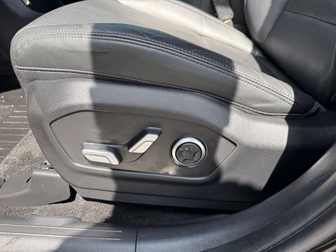 Certified 2024 Hyundai Santa Fe Limited FWD image 15