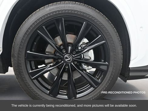 Used 2025 Lexus NX 450h+ F Sport image 12