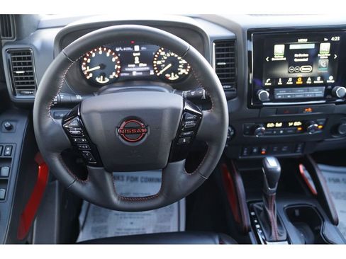 Used 2023 Nissan Frontier PRO-4X w/ Pro-4X Premium Package image 14