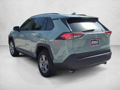 Used 2023 Toyota RAV4 XLE w/ Convenience Package FWD image 7