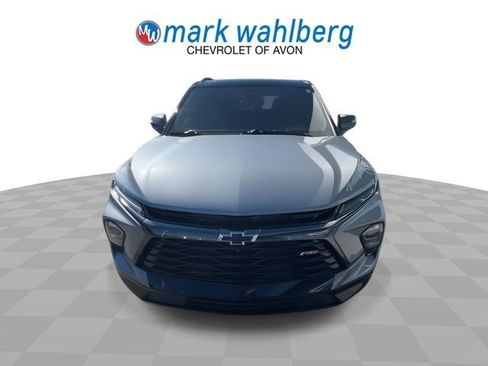 Certified 2023 Chevrolet Blazer RS w/ Driver Confidence II Package image 3