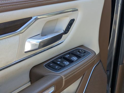 Used 2021 RAM 1500 Laramie w/ Laramie Southwest Edition image 12