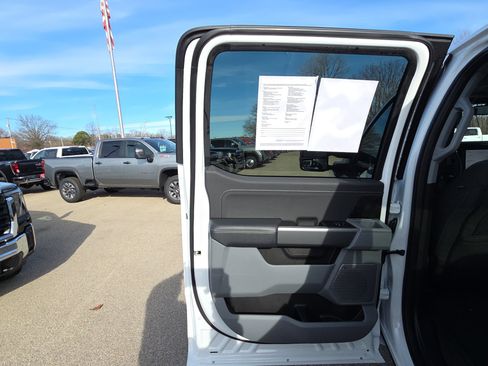 Used 2026 Ford F350 XLT w/ XLT Premium Package image 27