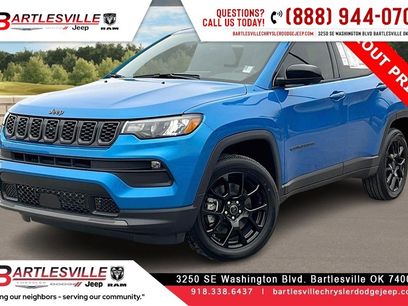 New 2025 Jeep Compass Latitude w/ Convenience Group