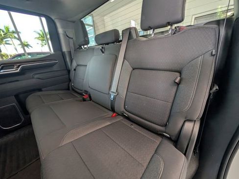 Used 2022 GMC Sierra 1500 Elevation image 8