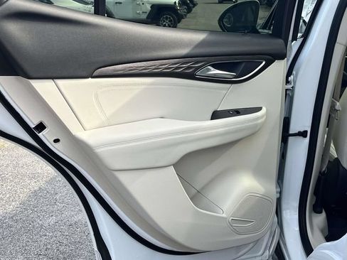 Used 2023 Buick Envision Avenir AWD/4WD image 17