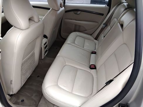 Used 2008 Volvo XC70 3.2 image 20