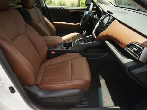 Used 2021 Subaru Outback Touring w/ Popular Package #2 AWD/4WD image 19